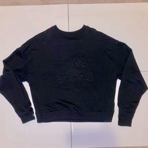 Hello Kitty x Penshoppe Relaxed fit crop sweater